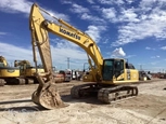 Used Komatsu Excavator in yard for Sale